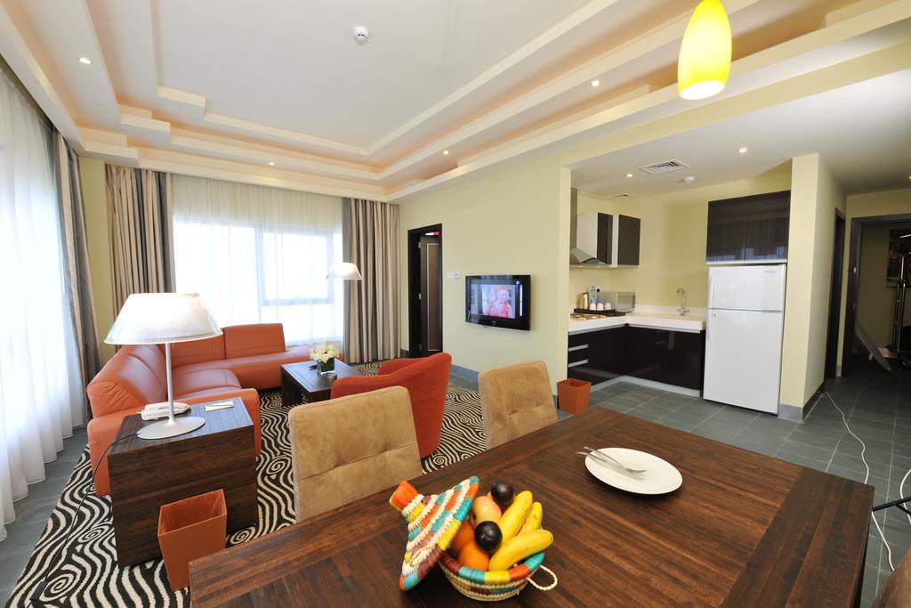 Al Raya Suites Hotel Manama Exterior photo