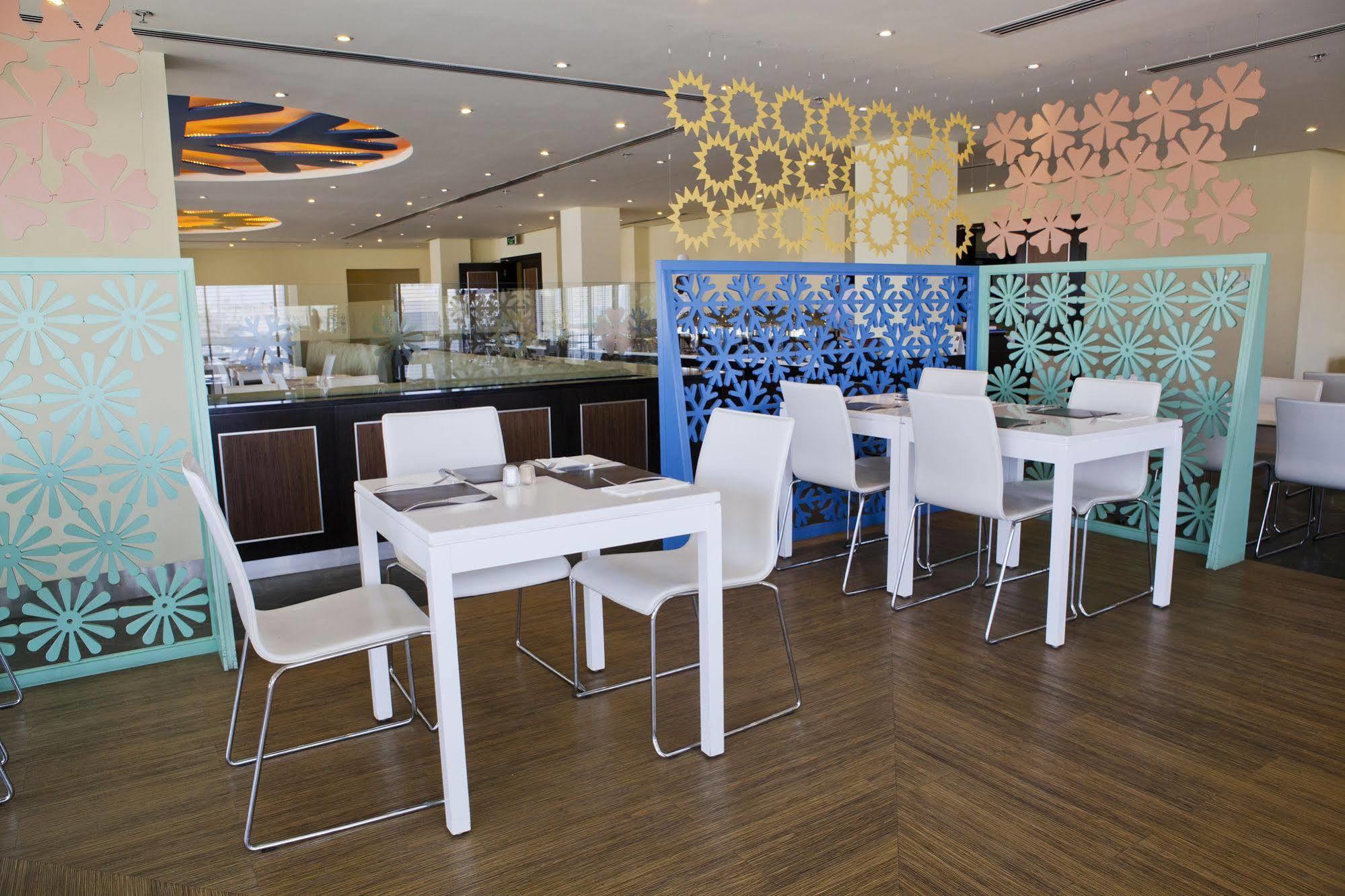 Al Raya Suites Hotel Manama Exterior photo